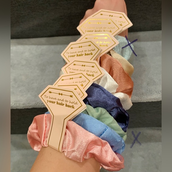 New Pink Satin Scrunchies Bride Bridesmaids Bachelorette Favors Gifts Hair Ties - Picture 3 of 3